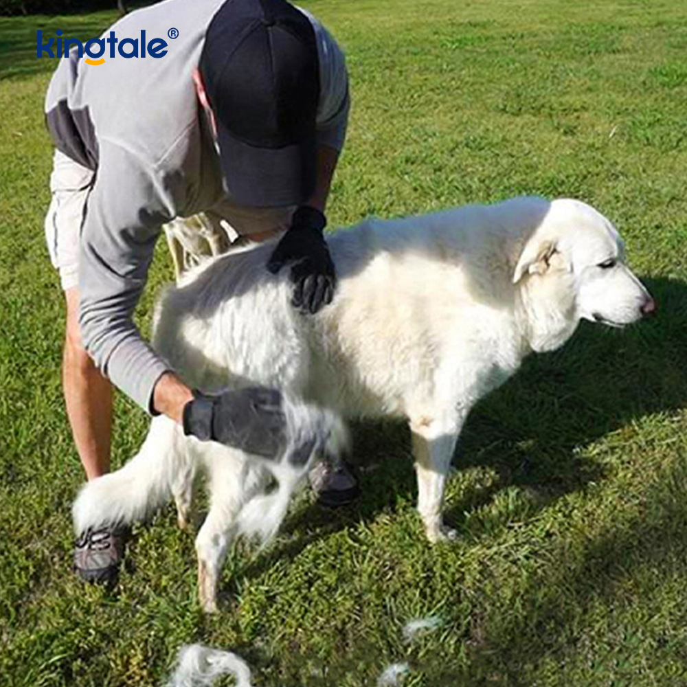 Guanto per la rimozione dei peli di animali domestici Guanto delicato per la toelettatura degli animali domestici Guanto per deshedding