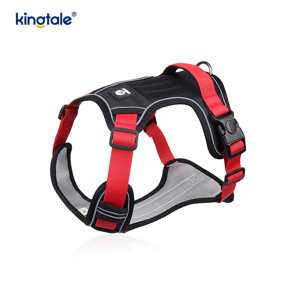 Imbracatura sportiva traspirante regolabile riflettente con rivetti in nylon con guinzaglio per cani