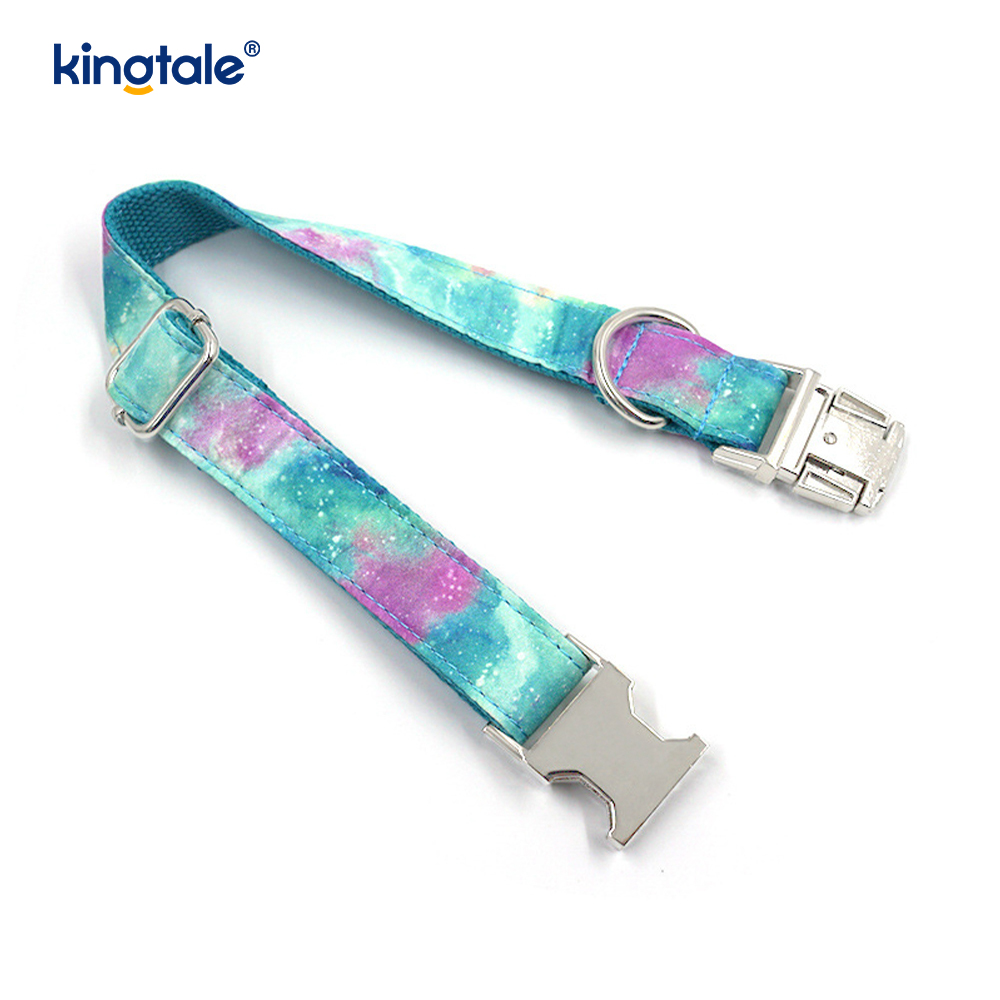 Collare per animali domestici Dreamy Starry Sky. Guinzaglio per collana per cani in stile amazzonico