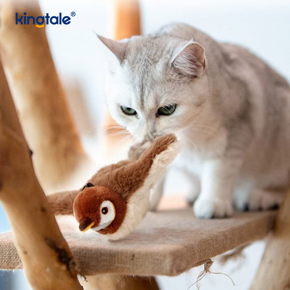 Peluche, realistico uccello/giocattolo elettrico ricaricabile per gatti che emette suoni quando viene accarezzato